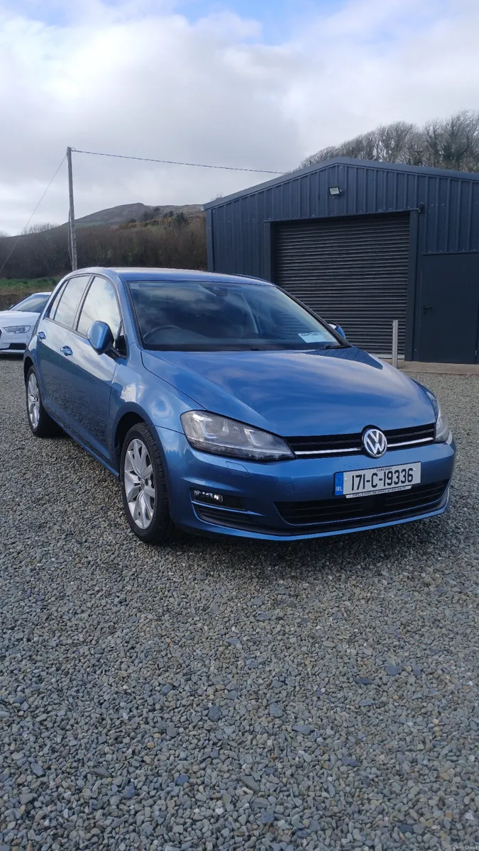 Volkswagen Golf 2017 1.2 Auto. - Image 3
