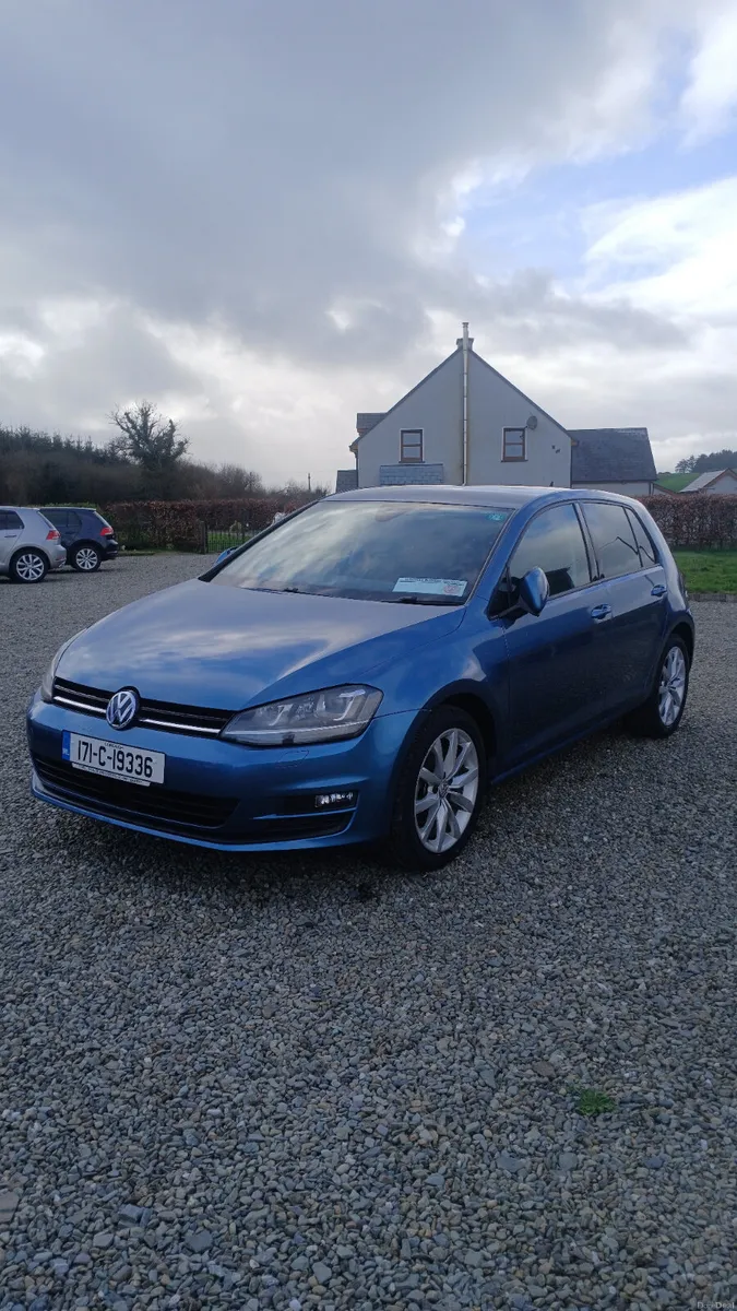 Volkswagen Golf 2017 1.2 Auto. - Image 1