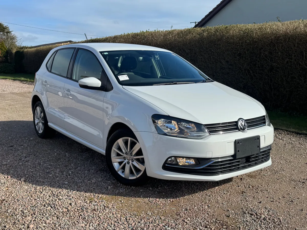 151 Volkswagen Polo Comfortline Upgrade Pack DSG - Image 2