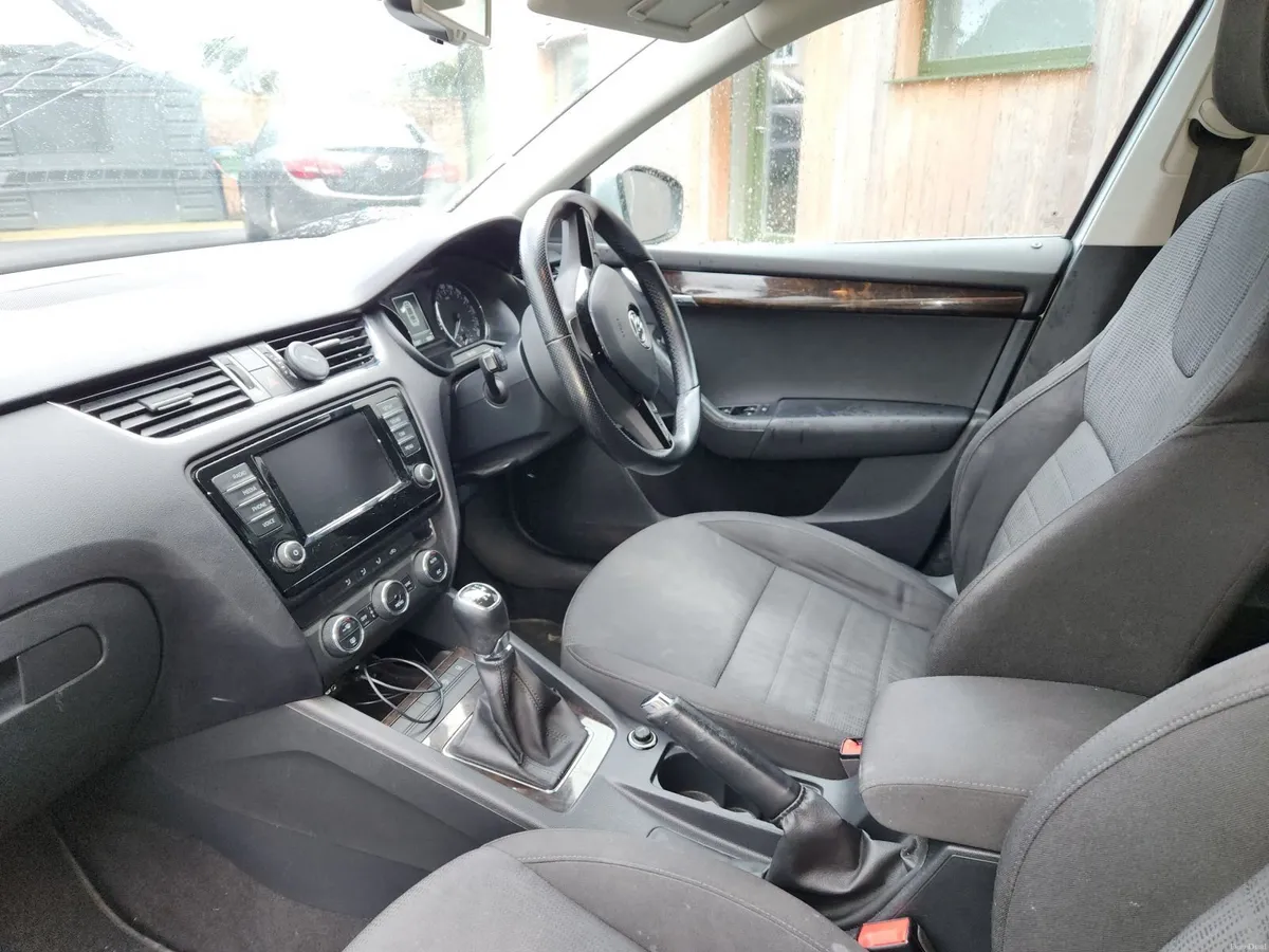 Skoda Octavia 2016 - Image 3