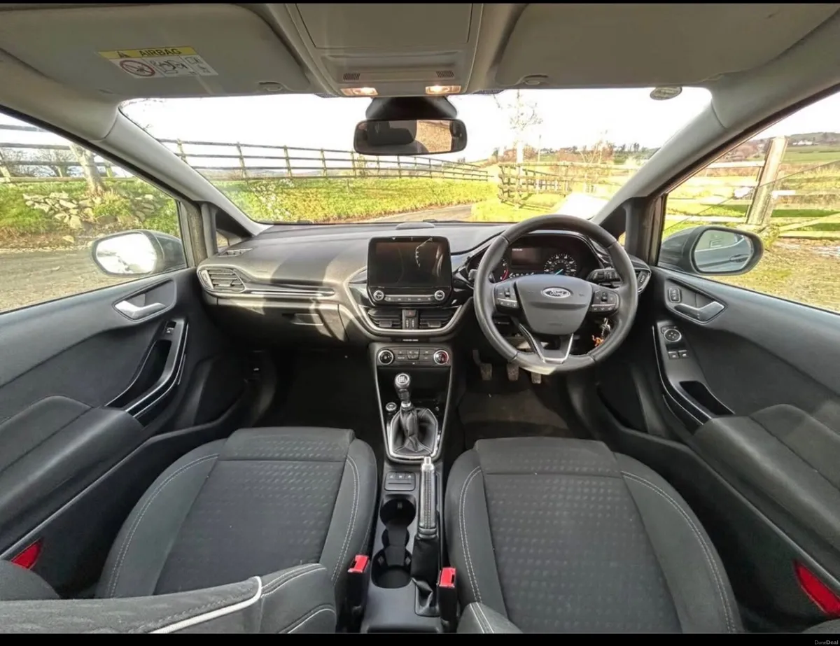 Ford Fiesta 2019 - Image 2