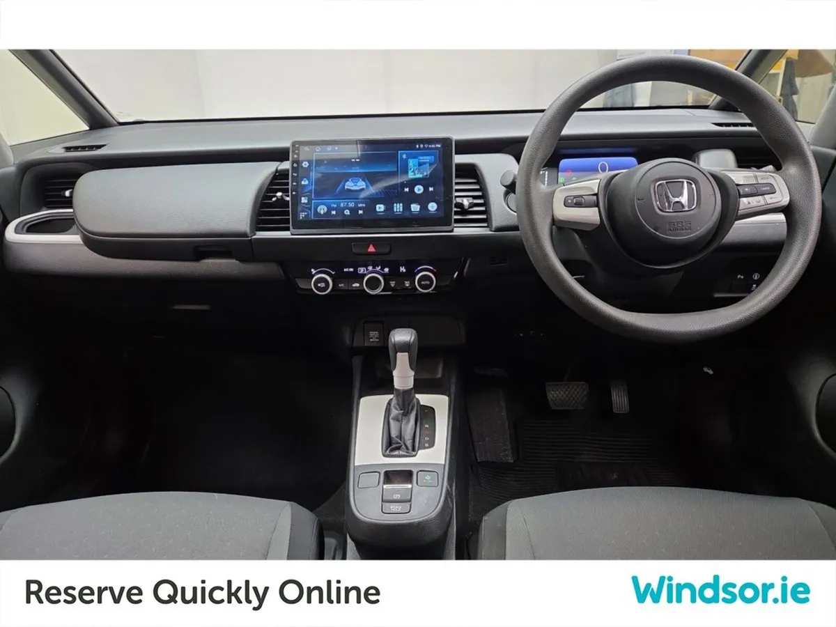 Honda Fit 1.5 Hybrid - Image 3