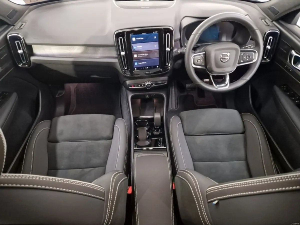 Volvo XC40 BEV Ultimate 231HP - Image 4