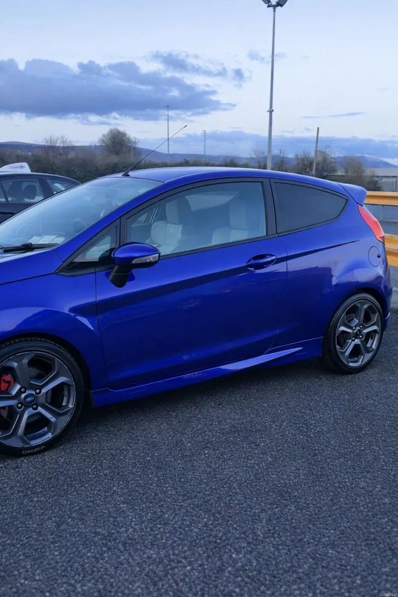 FORD FIESTA ST MOUNTUNE 215 - Image 3