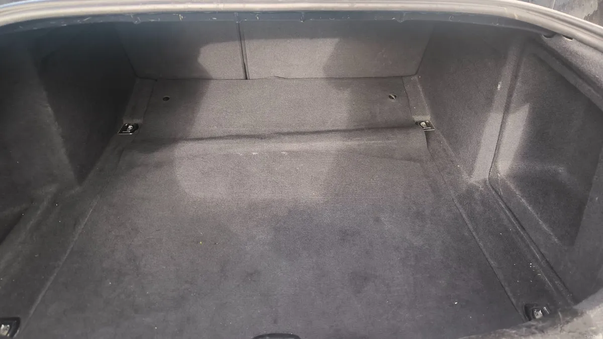 Audi A6 2010 - Image 4