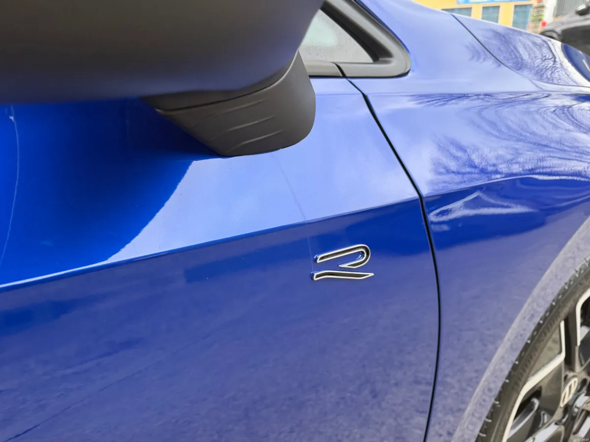 2025 VOLKSWAGEN GOLF 2.0TDI R-LINE AUTO - Image 4