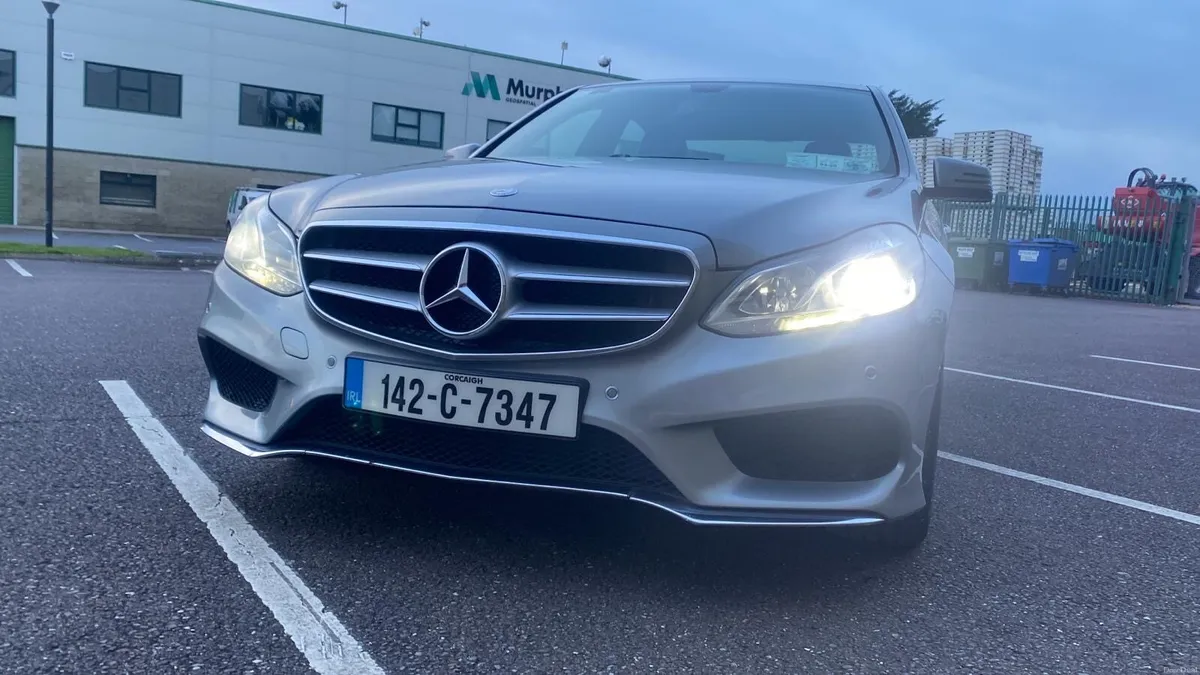 Mercedes E300 diesel hybrid - Image 2