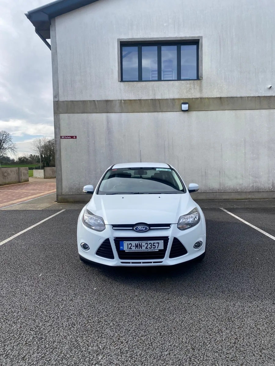 Ford Focus - Image 2