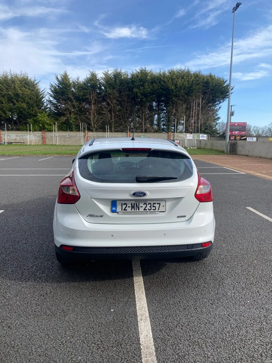 Ford Focus - Image 4