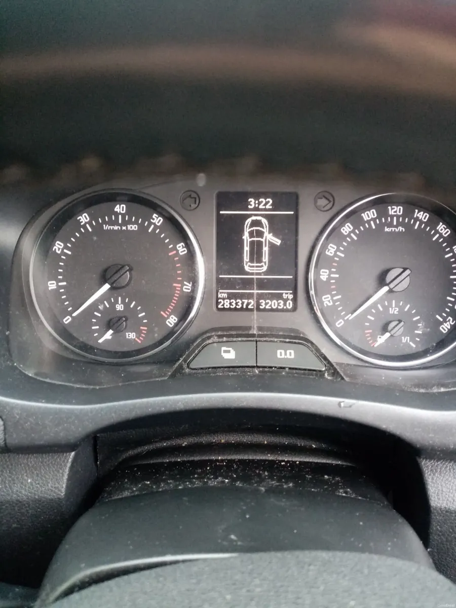 Skoda Fabia 2011 - Image 3