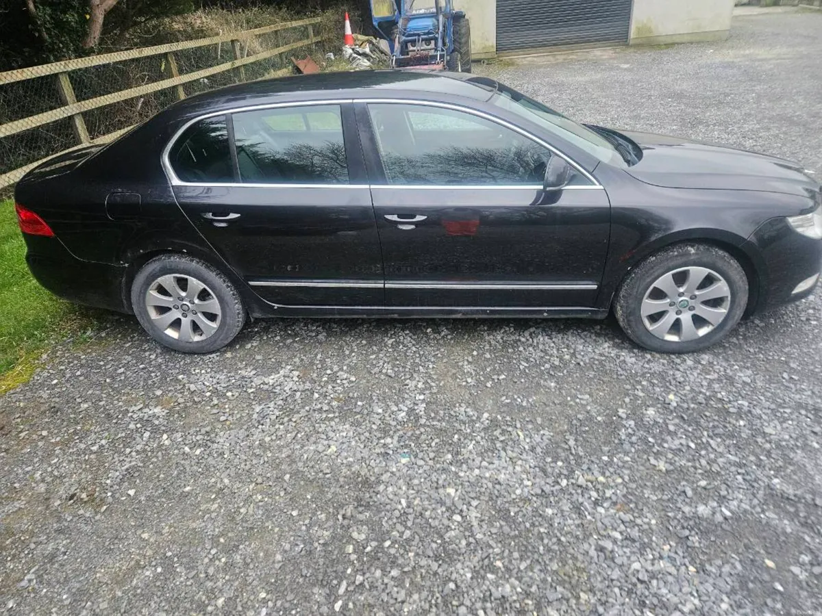 Skoda superb - Image 3