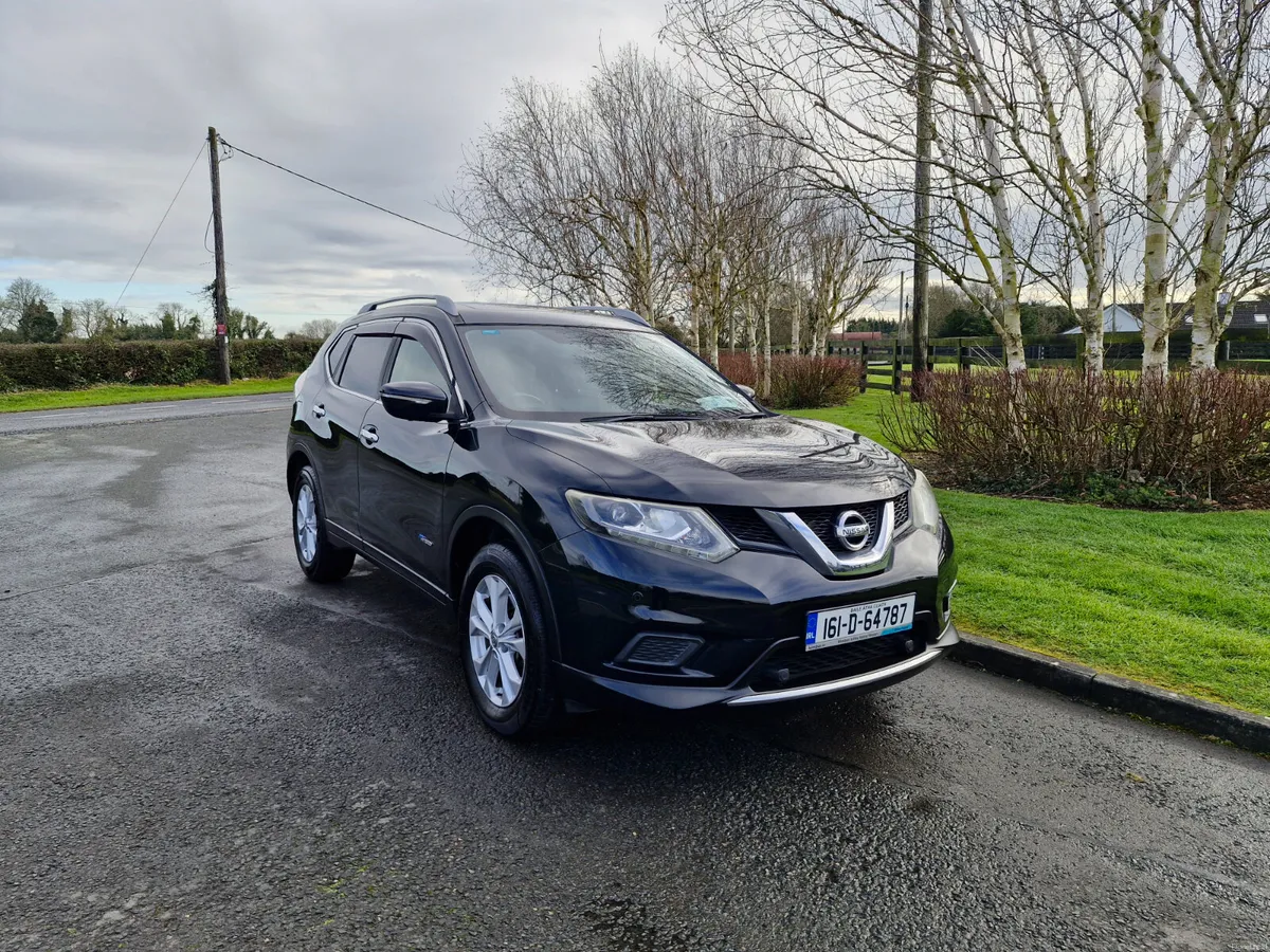 Nissan X-Trail Hybrid Automatic - Image 1