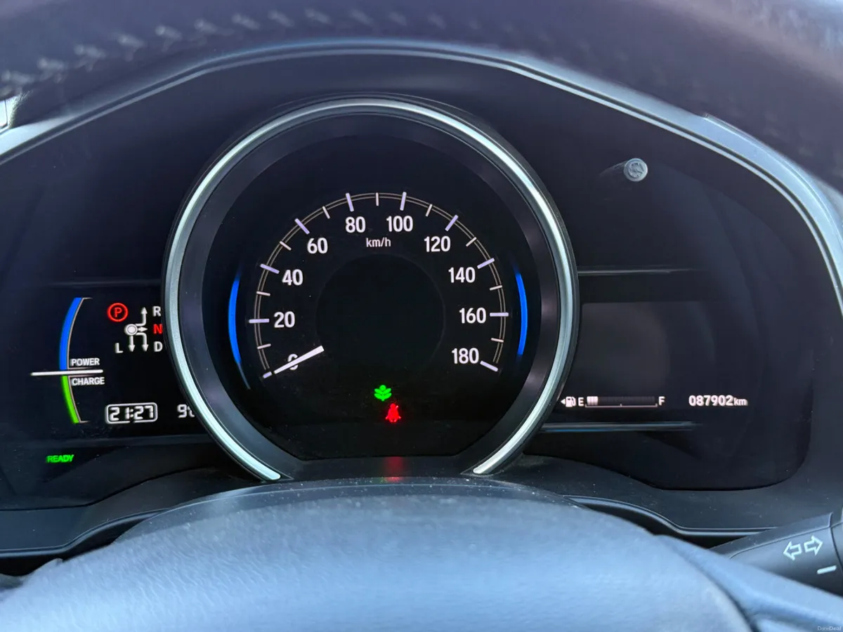 2018 Honda Fit 1.5 Hybrid Automatic,Top Specs - Image 5