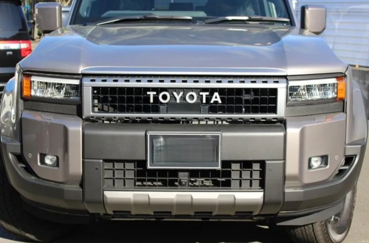 2025 Toyota Landcruiser 250 2.8 Diesel 7 seats - Image 1