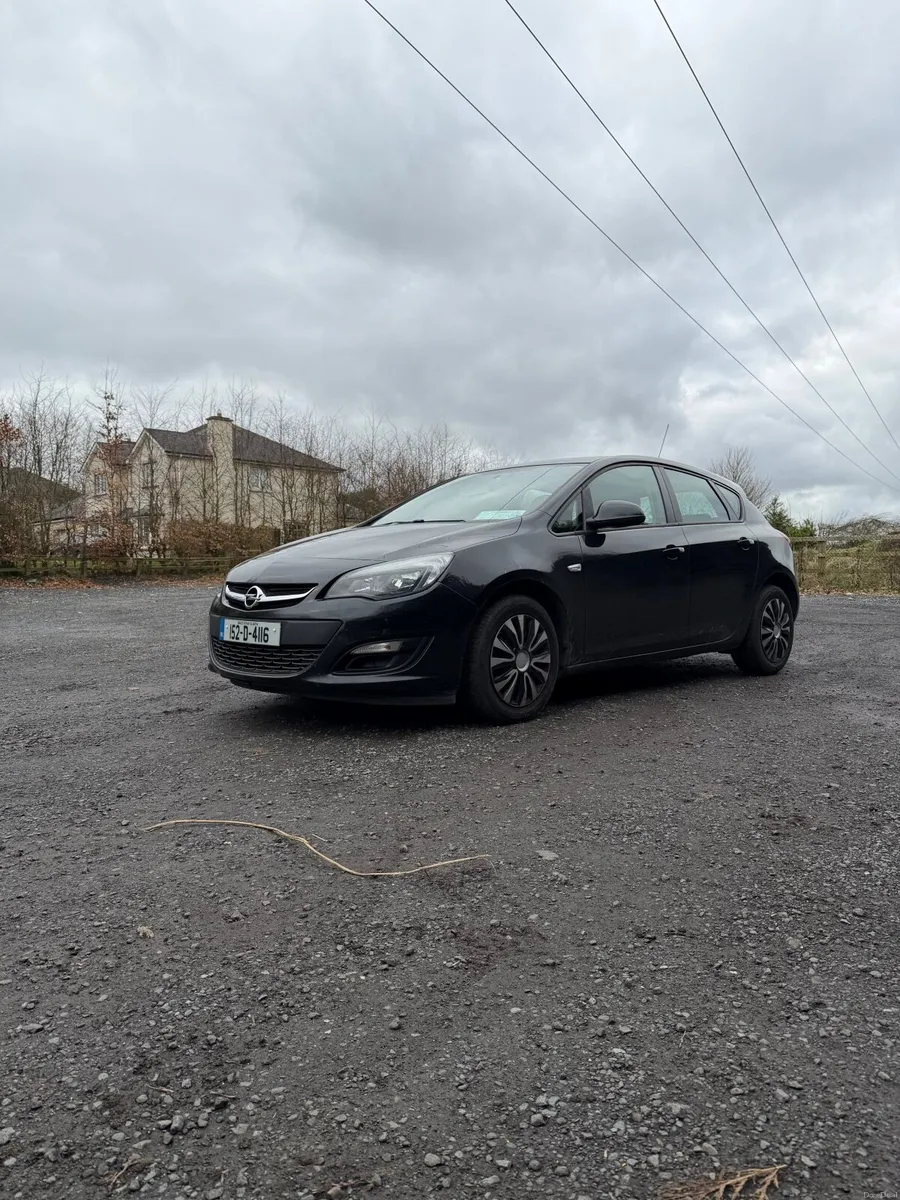 Opel Astra 2015 - Image 2