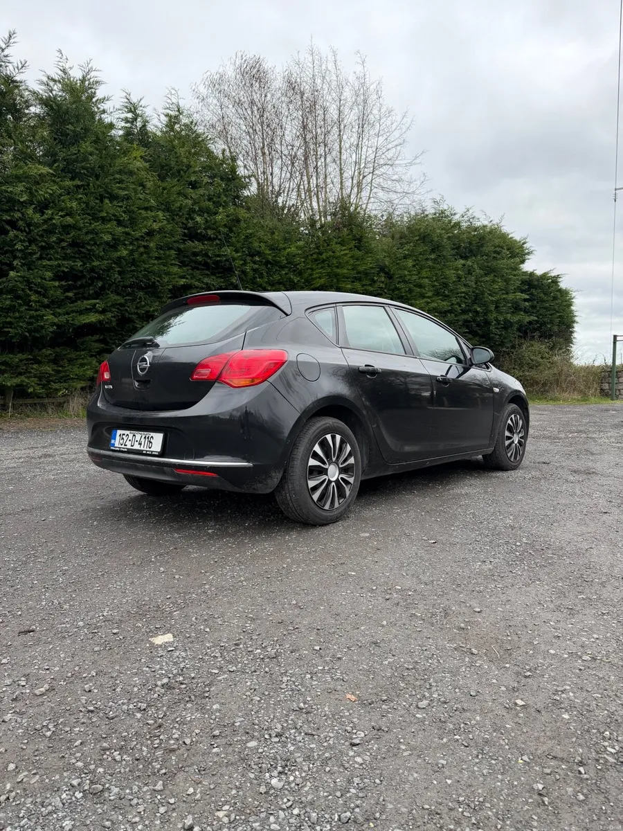 Opel Astra 2015 - Image 3