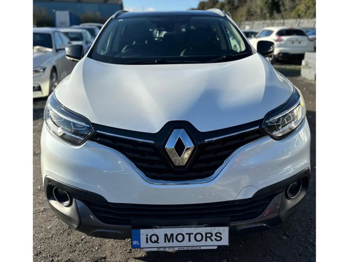 Renault Kadjar Bose 1.2 Automatic Petrol  Low Mile - Image 2