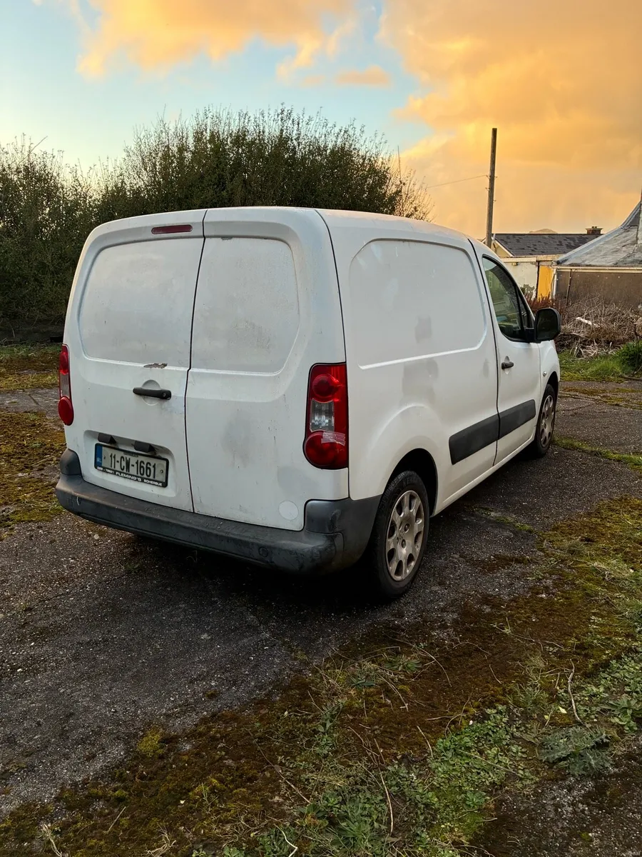 Peugeot Partner - Image 1