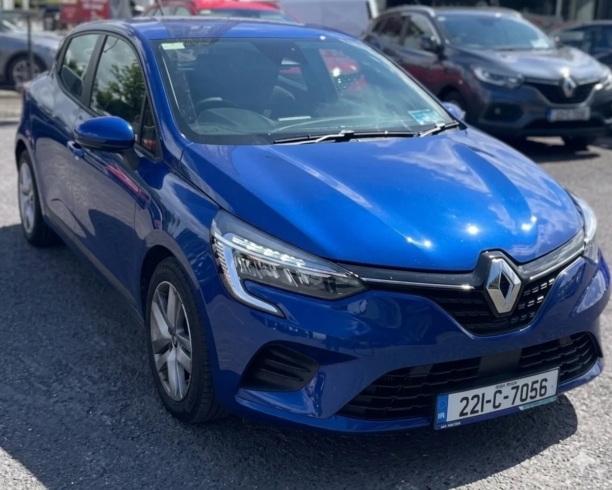 Renault Clio - Image 1