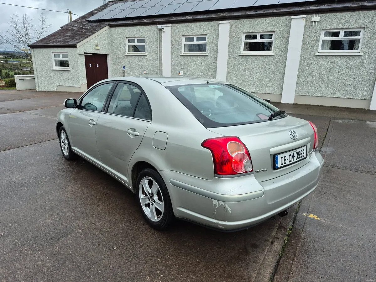Toyota Avensis 2.0 diesel  ( READ ADD ) - Image 2