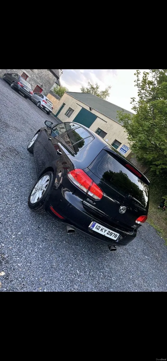 Volkswagen Golf 2012 - Image 2