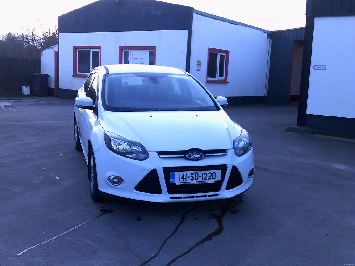Ford Focus 2014 - Image 2