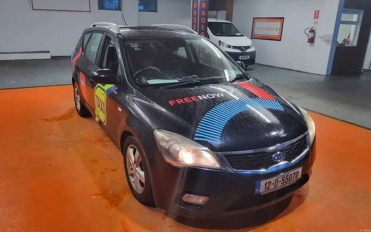 Kia Ceed 2012 - Image 1