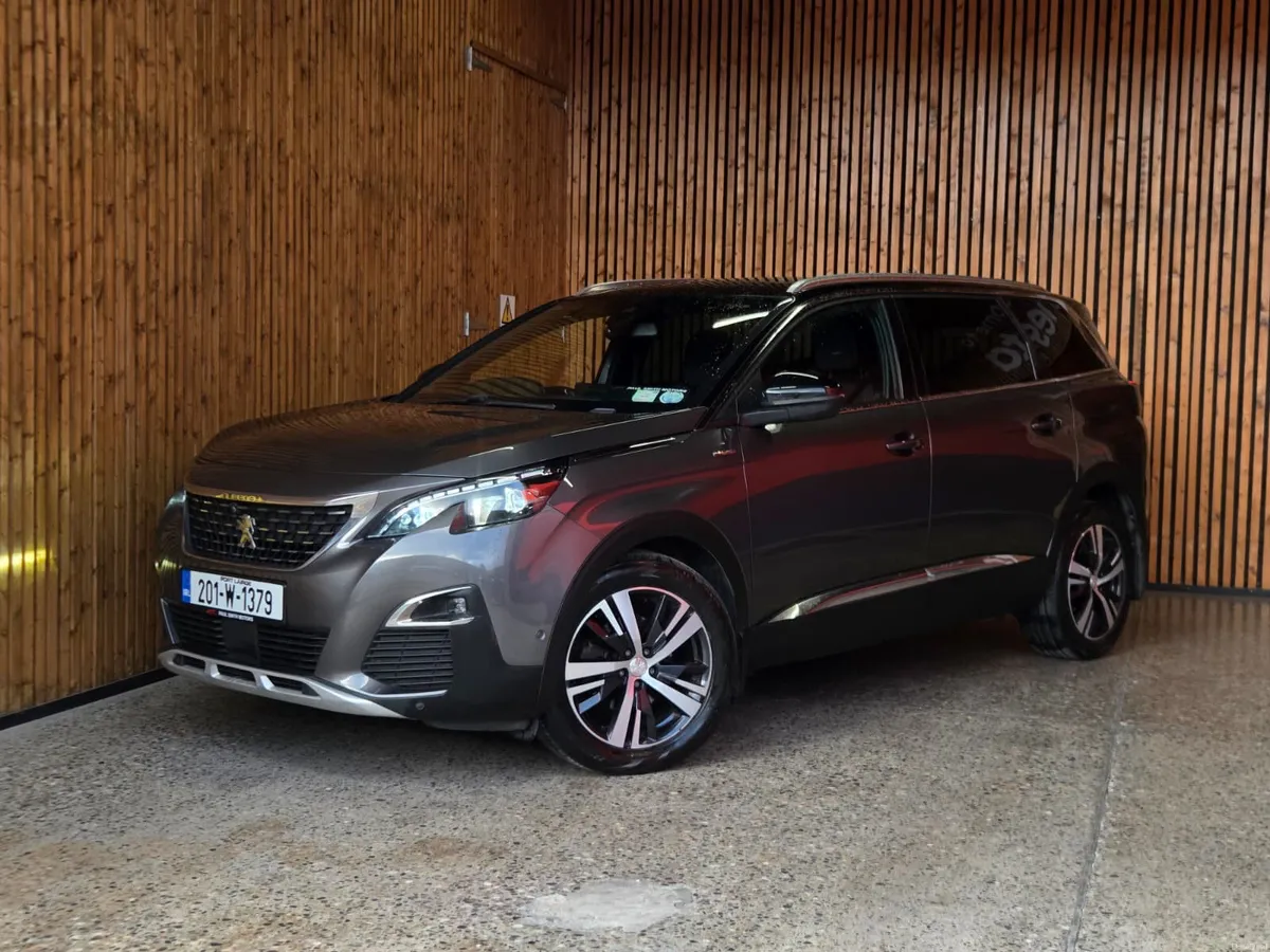 Peugeot 5008 2020 - Image 1