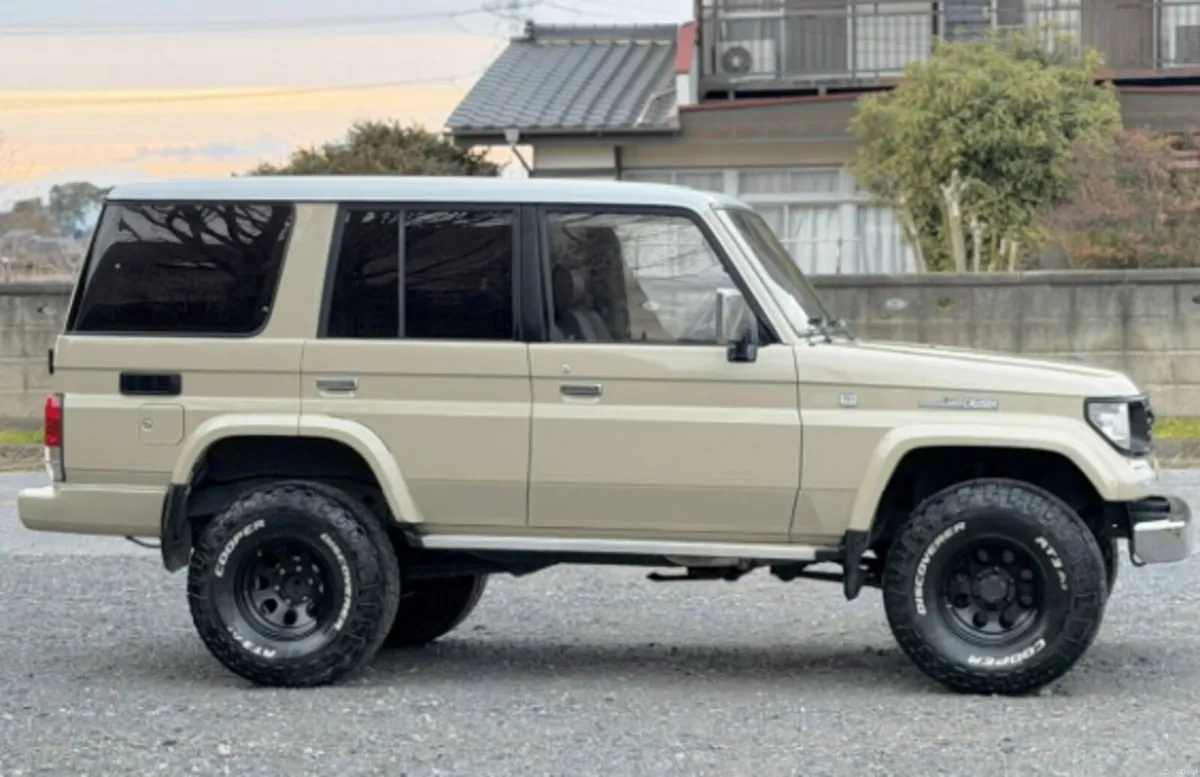 Toyota Land Cruiser Prado -184,866 km - Image 2