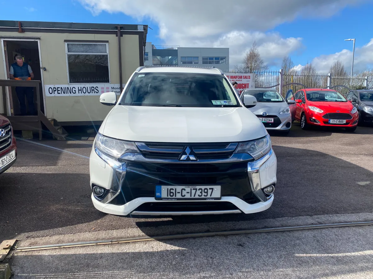 Mitsubishi Outlander 2016 AUTOMATIC - Image 4