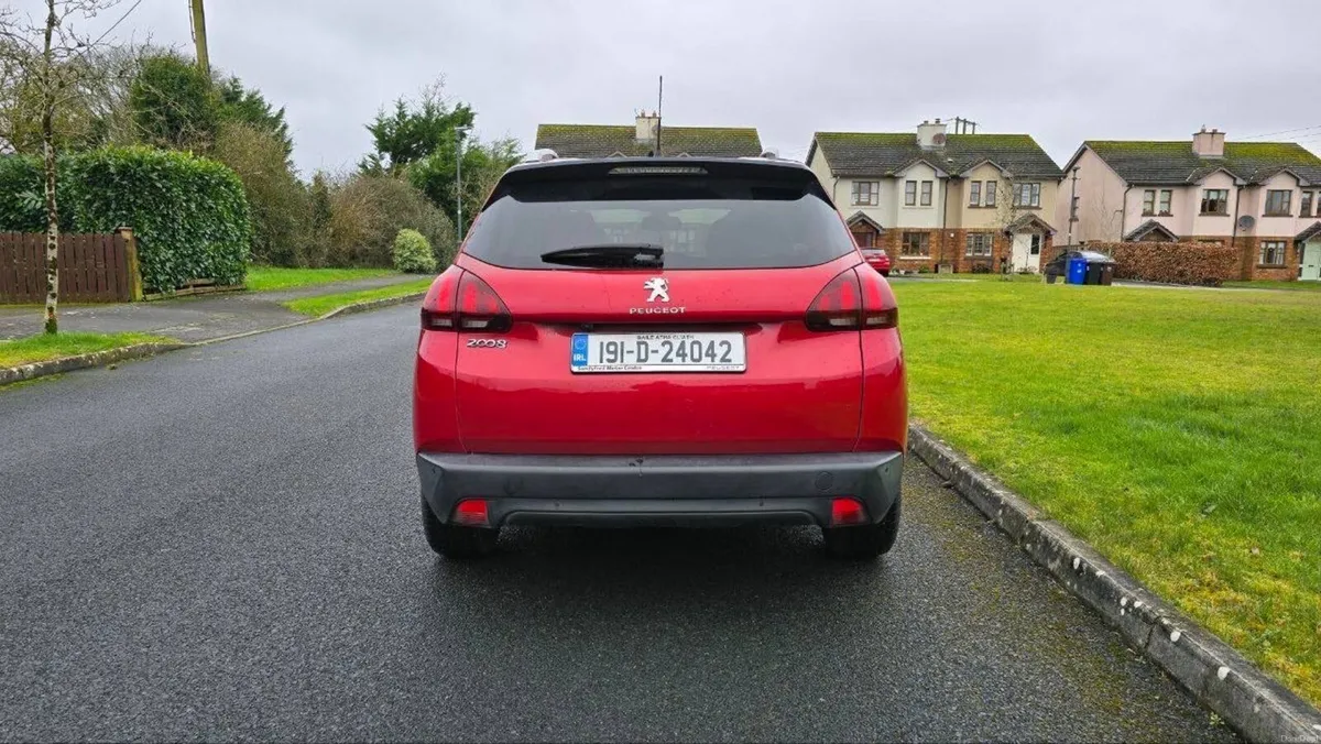 Peugeot 2008 automatic - Image 2