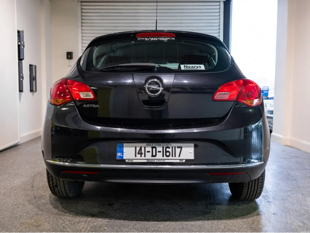 Opel Astra S 1.4 I 100PS 5DR - Image 5