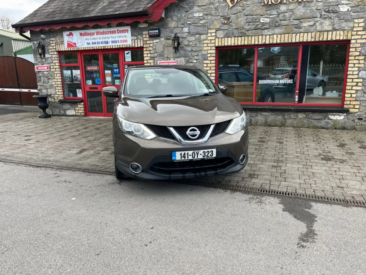 Nissan Qashqai 1.5 DSL SV 4DR - Image 1