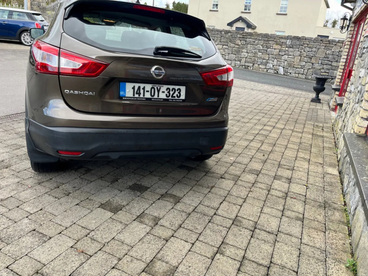 Nissan Qashqai 1.5 DSL SV 4DR - Image 3