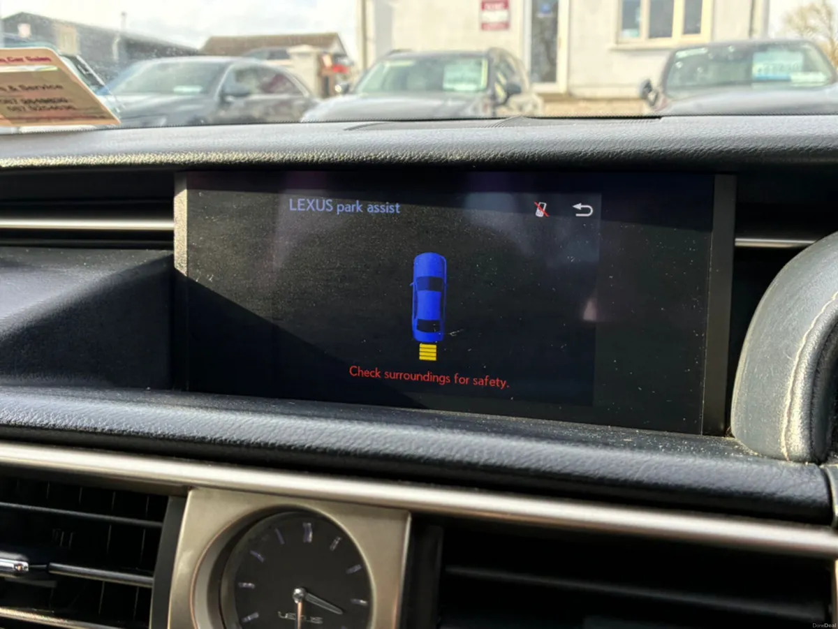 Lexus IS 300 H EXECUTIVE EDITION E-C E-CVT - Image 2