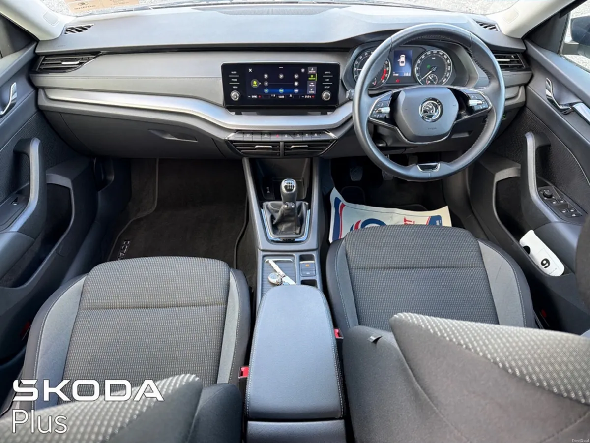 Skoda Octavia AMBITION 2.0 TDI 115HP - Image 2