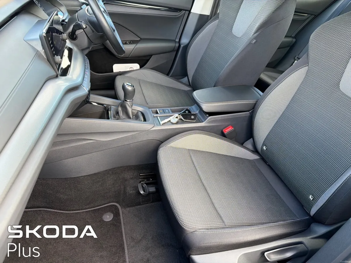 Skoda Octavia AMBITION 2.0 TDI 115HP - Image 4