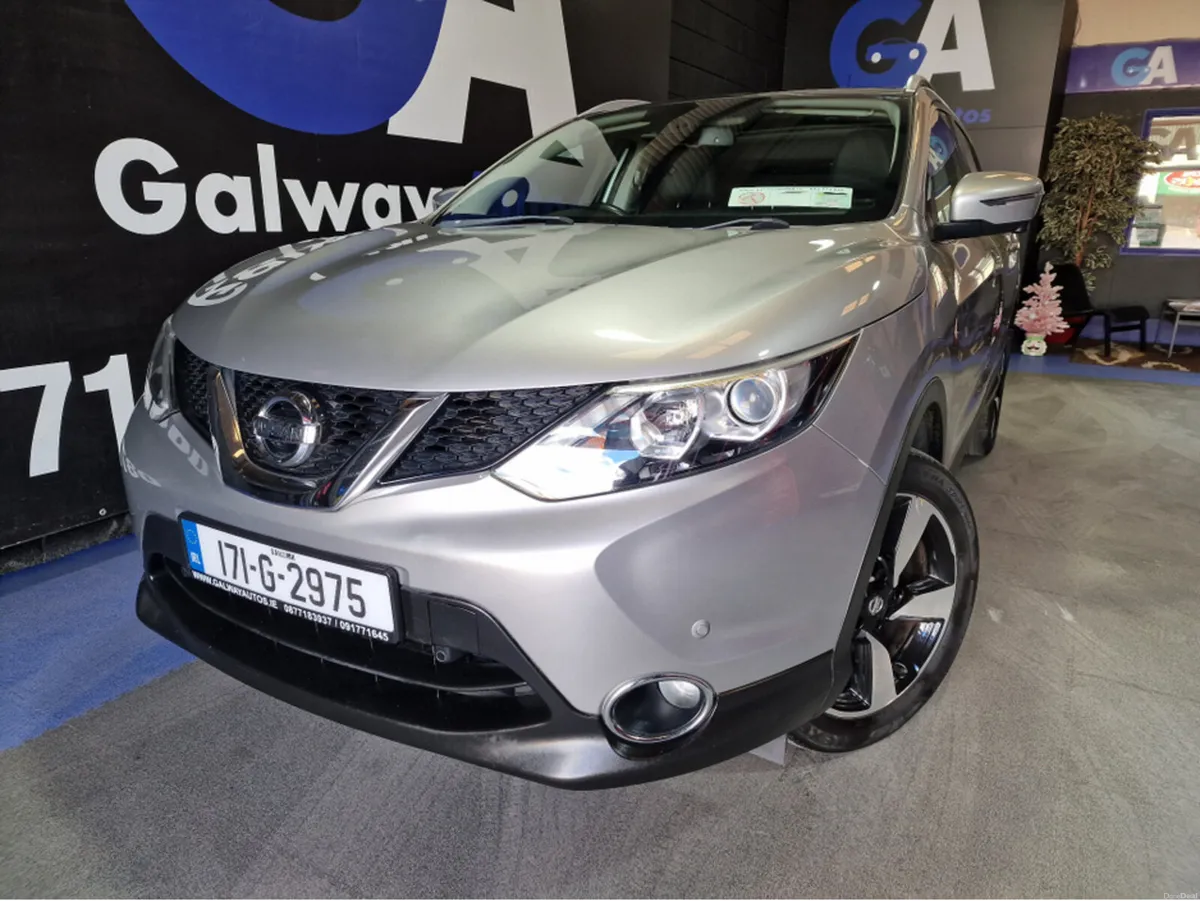 Nissan Qashqai 1.6 SV 4X4 PREMIUM **HIGH SPEC, LOW - Image 1