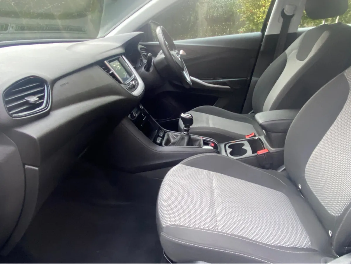 Opel Grandland X MY21-SC-1.5 130PS 130PS-DSL-6SP * - Image 6