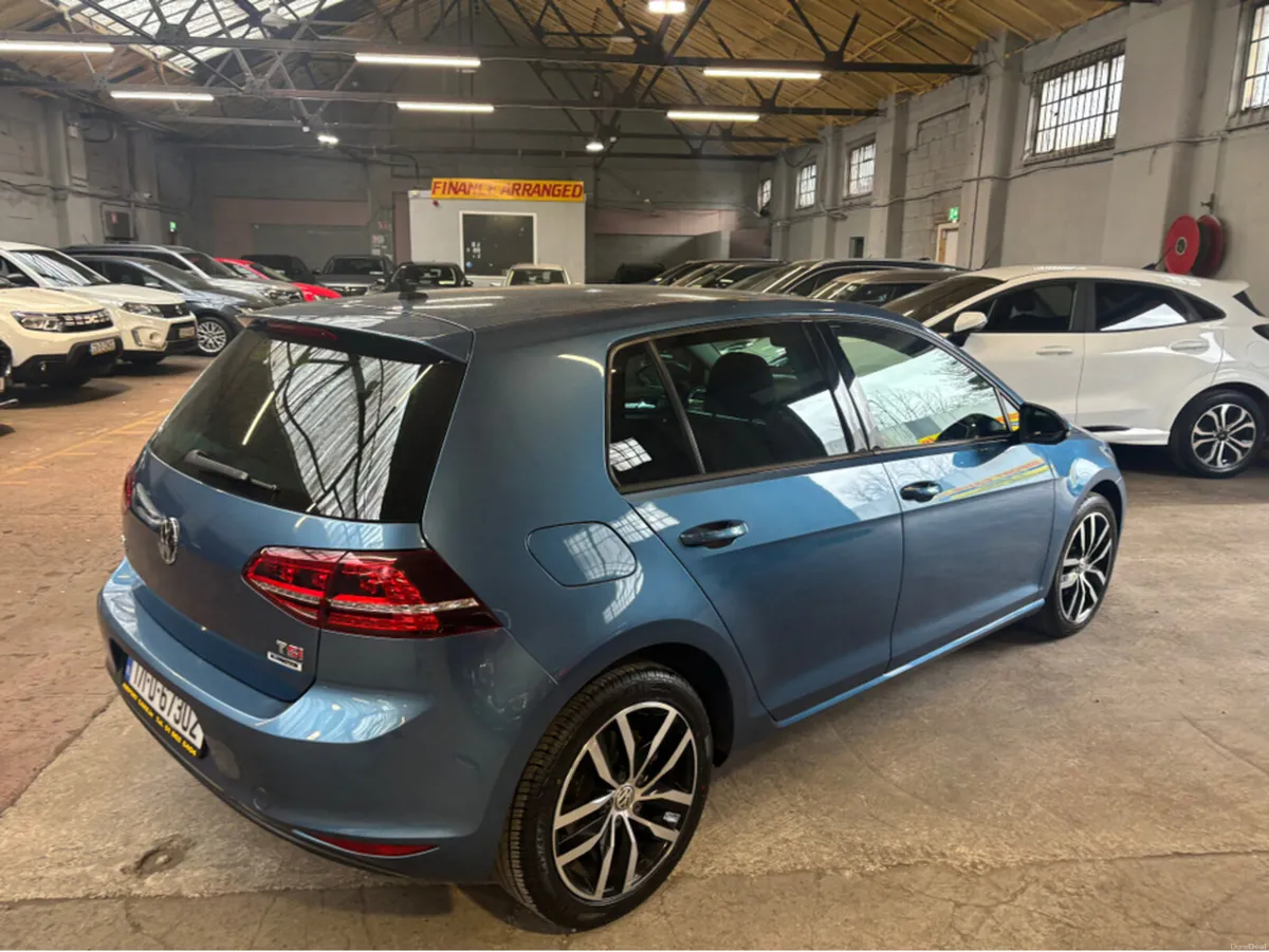 Volkswagen Golf 1.4 TSI DSG Hiline automatic - Image 3