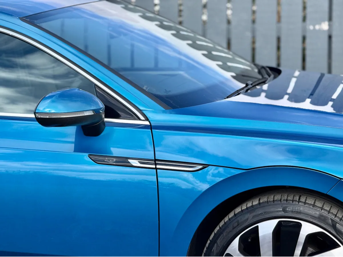 Volkswagen Arteon R-line - Electric Sunroof - 4Mot - Image 4