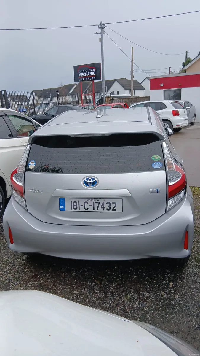 Toyota Aqua 2018 - Image 2