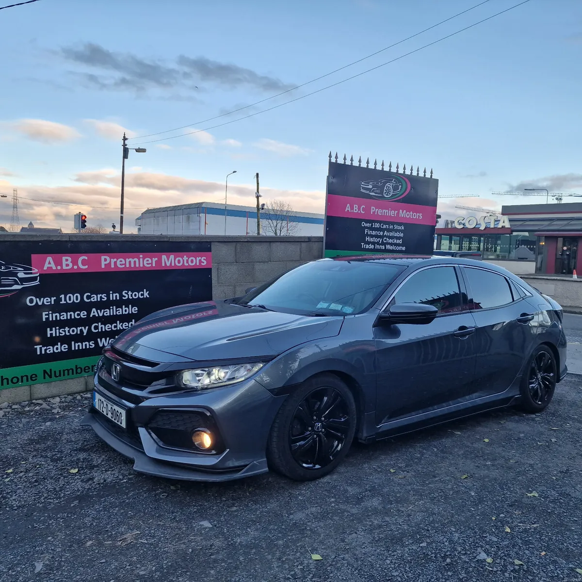 Honda Civic 2017 1.0 i-TECH 127bhp Premium - Image 4