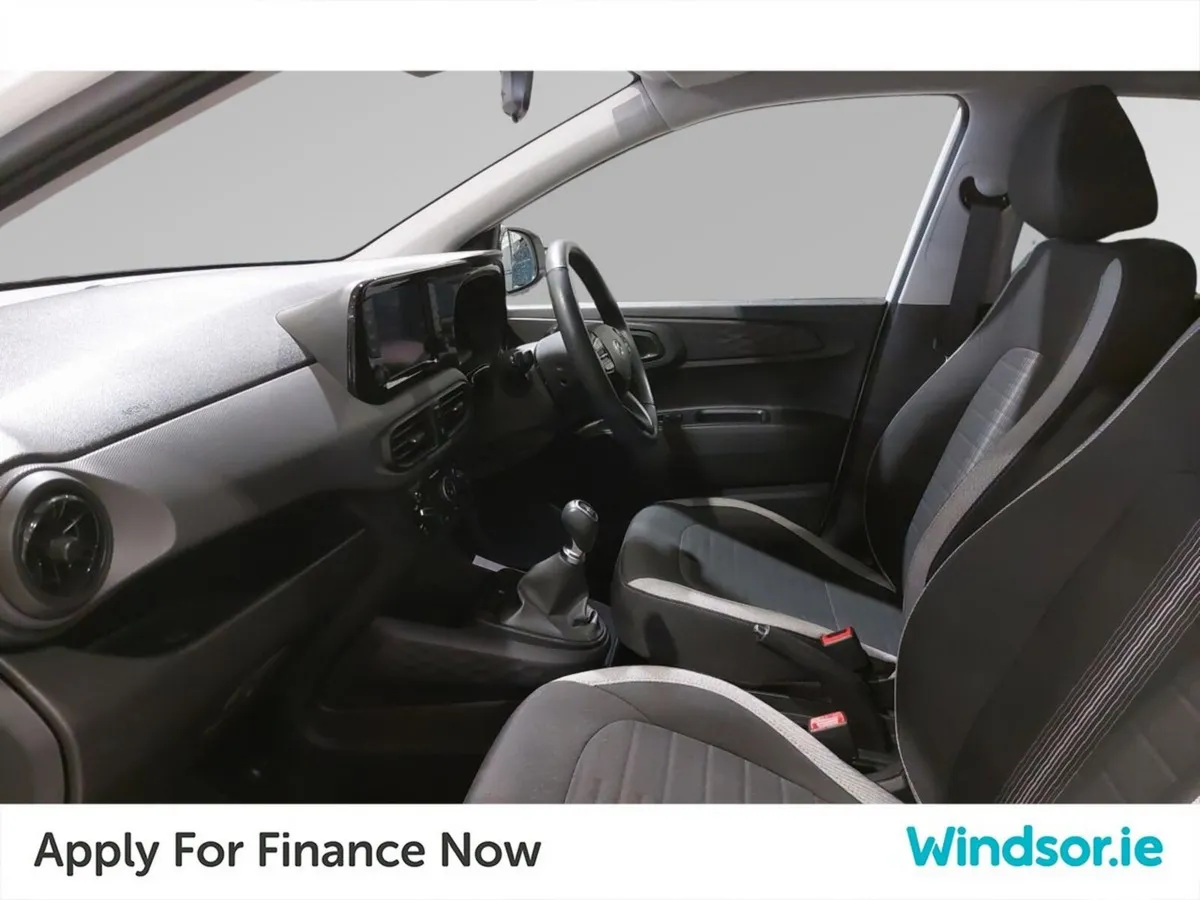 Hyundai i10 i10 Deluxe Plus - Image 3