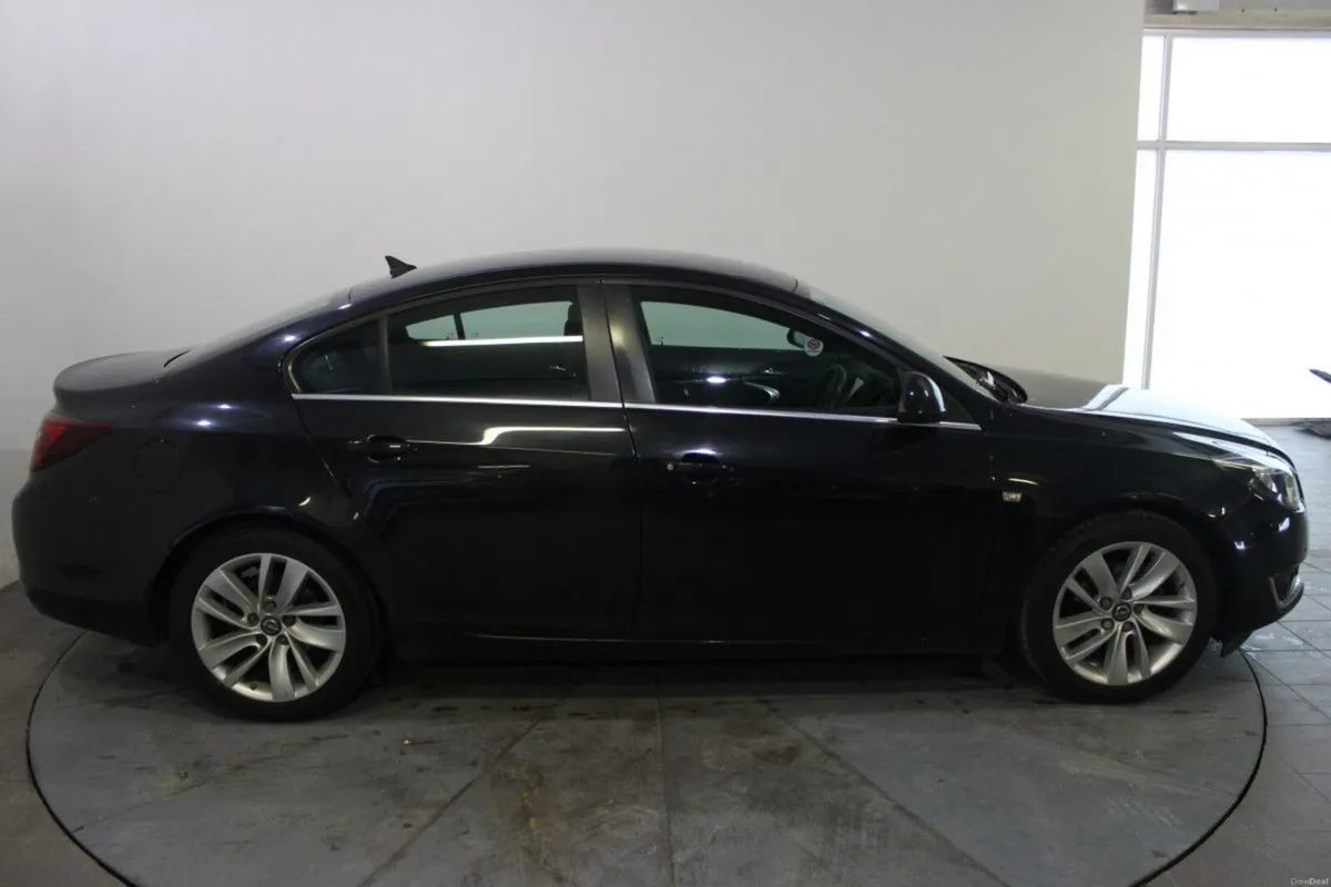 Opel Insignia 2.0CDTI 170PS SC - TENDER 23 - Image 4