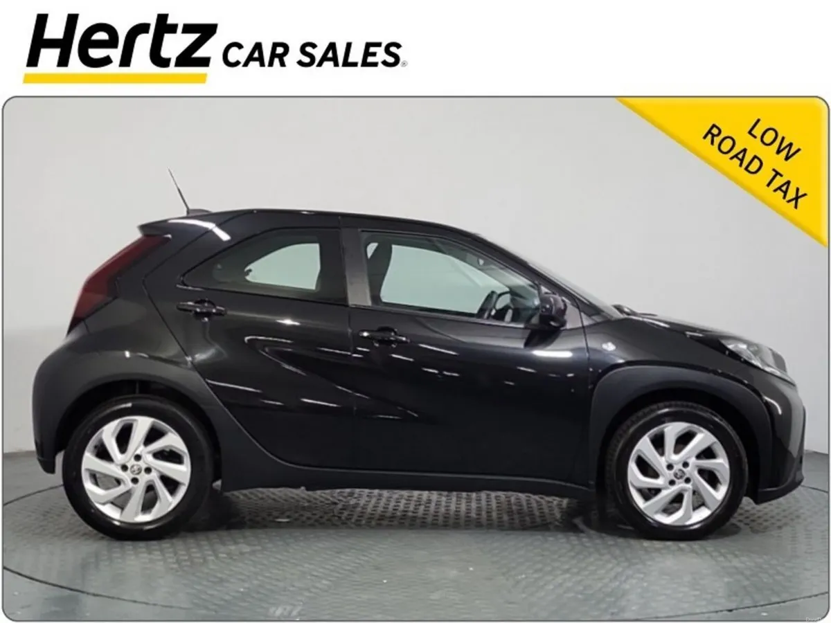 Toyota Aygo X PULSE 1.0 Petrol Manual - Image 3
