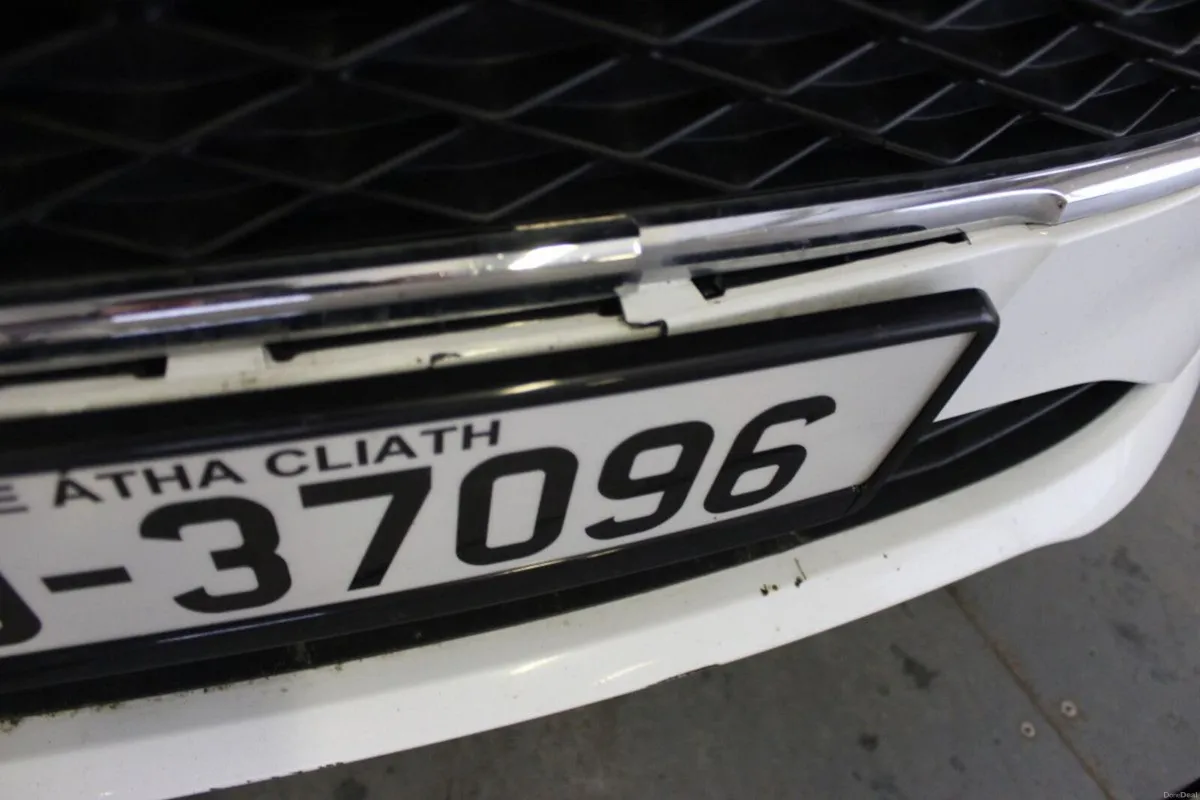 Ford Fiesta 1.1L Ti-VCT 70 PS Zetec - TENDER 19 - Image 3