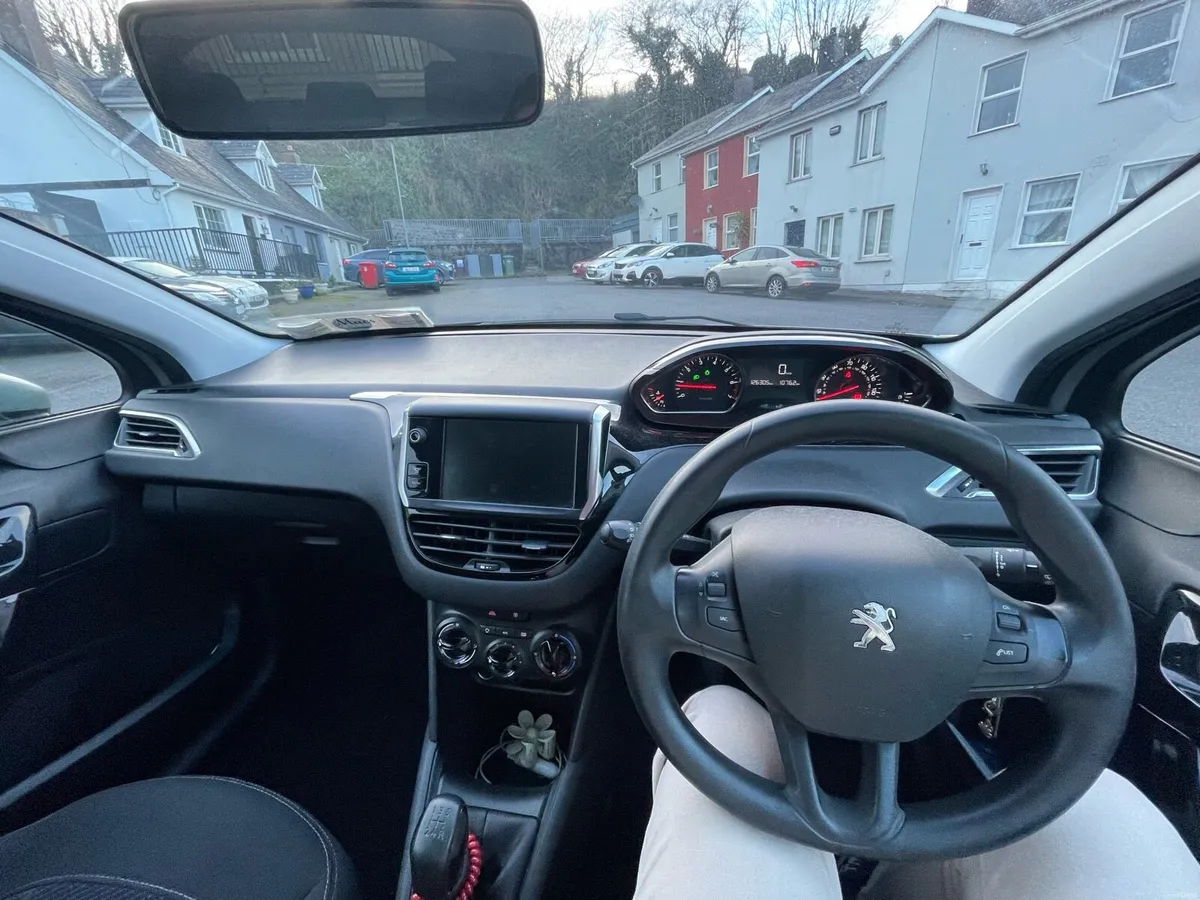 Peugeot 208 1.2 VTI Active 82BHP 3DR - Image 2