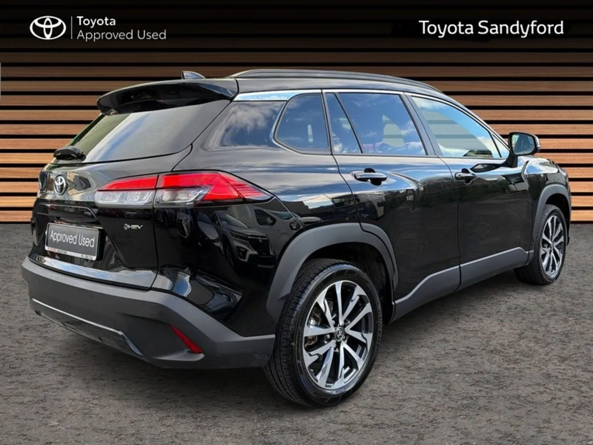 Toyota Corolla Cross 1.8 HYBRID SPORT // REAR CAME - Image 2