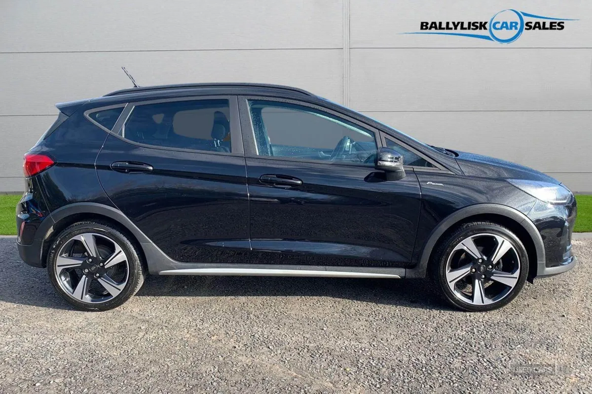 Ford Fiesta 1.0 Active Hatchback 5dr Petrol Manual - Image 3